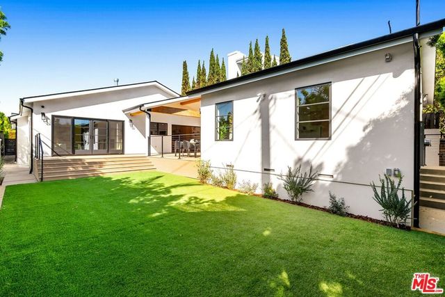 12426 Woodgreen Street, Los Angeles, CA 90066