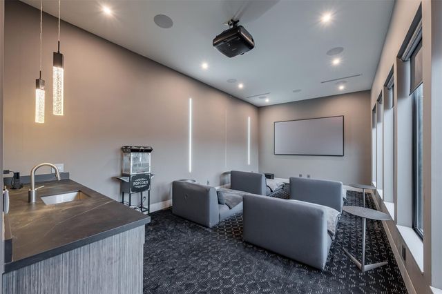 2302 Suffolk Drive, Houston, TX 77027