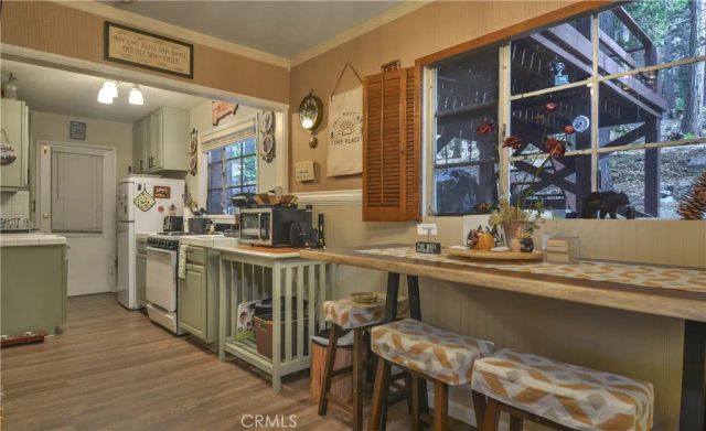 25907 Mile Pine, Twin Peaks, CA 92391