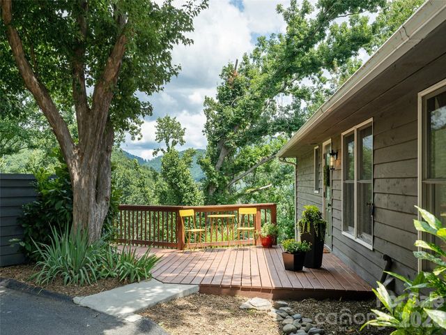 155 Crabapple Lane, Asheville, NC 28804