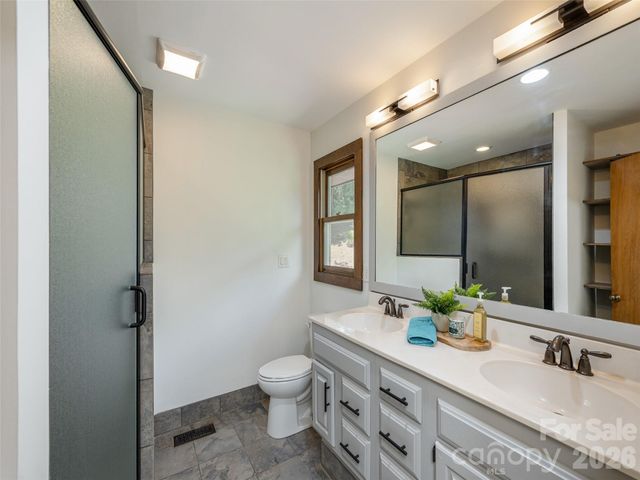 155 Crabapple Lane, Asheville, NC 28804