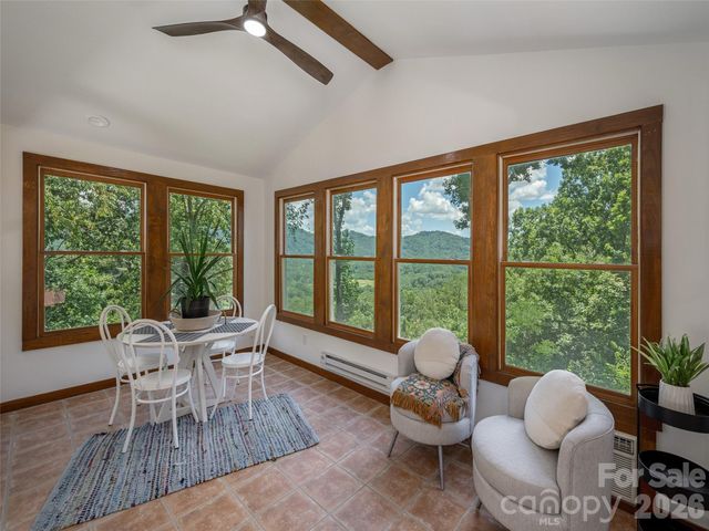 155 Crabapple Lane, Asheville, NC 28804