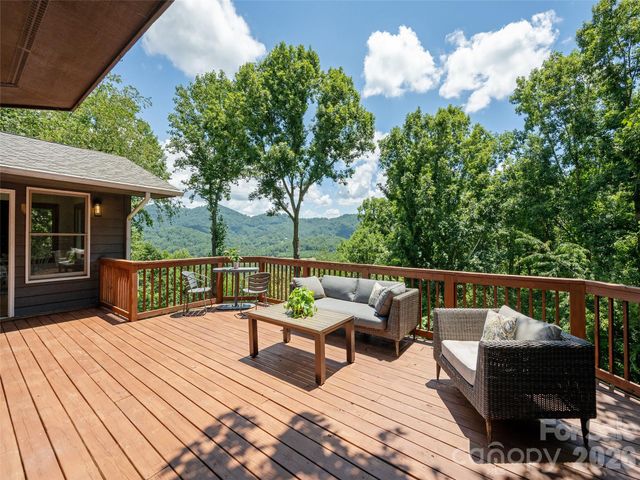 155 Crabapple Lane, Asheville, NC 28804