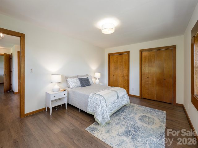 155 Crabapple Lane, Asheville, NC 28804