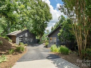 155 Crabapple Lane, Asheville, NC 28804