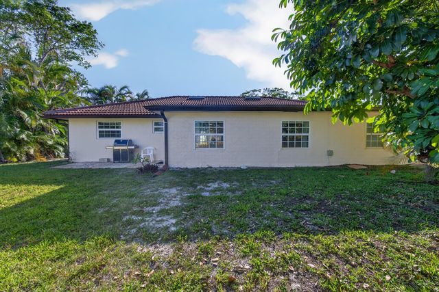 4234 NW 3rd Way, Boca Raton, FL 33431