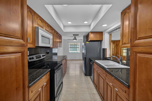 4234 NW 3rd Way, Boca Raton, FL 33431