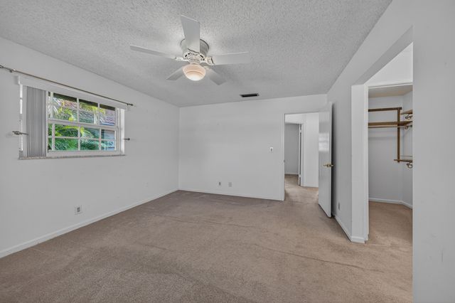 4234 NW 3rd Way, Boca Raton, FL 33431