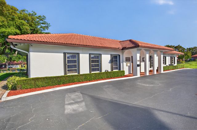 4234 NW 3rd Way, Boca Raton, FL 33431