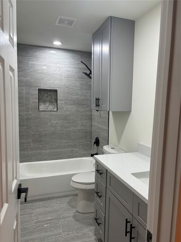 301 E 14th Avenue, Corsicana, TX 75110