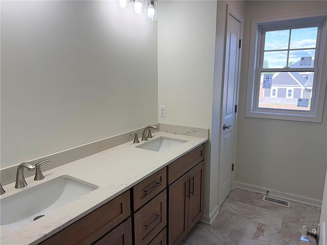 90 Fairbourne Park, Greece, NY 14626