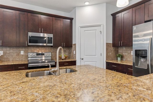 1717 NW 17TH LANE, Gainesville, FL 32605