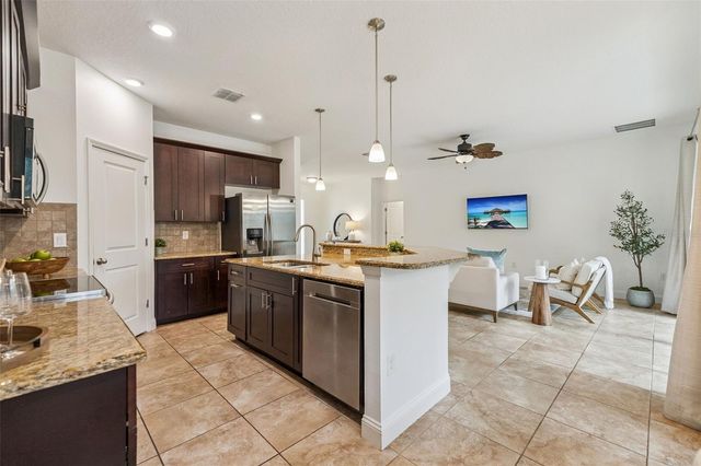 1717 NW 17TH LANE, Gainesville, FL 32605