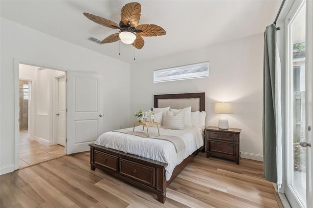 1717 NW 17TH LANE, Gainesville, FL 32605