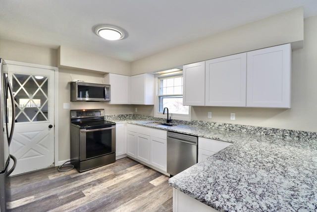 1721 Morgan Terrace, Beloit, WI 53511