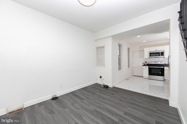 2526 N JESSUP ST, Philadelphia, PA 19133