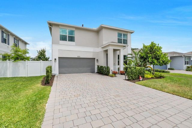 4506 Catalina Way, Greenacres, FL 33463