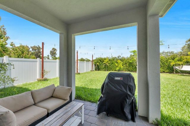 4506 Catalina Way, Greenacres, FL 33463