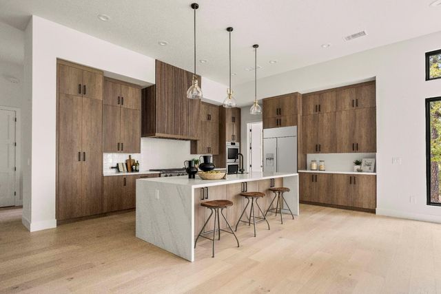 15065 Grand Knoll Dr, Meadow Vista, CA 95722