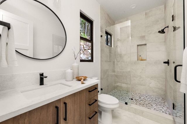 15065 Grand Knoll Dr, Meadow Vista, CA 95722