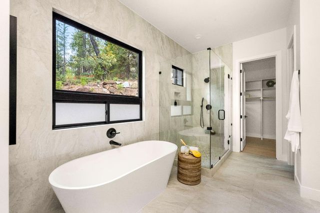 15065 Grand Knoll Dr, Meadow Vista, CA 95722