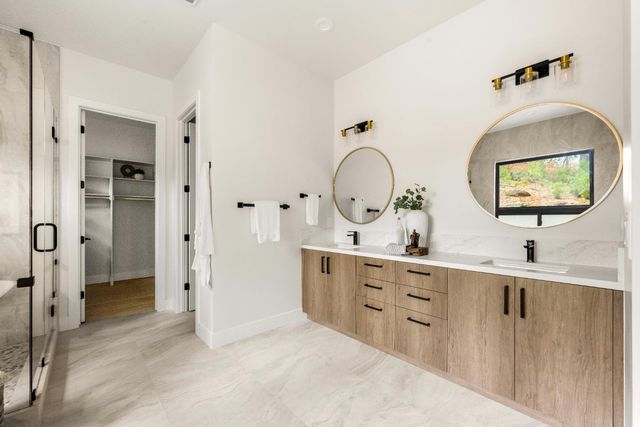 15065 Grand Knoll Dr, Meadow Vista, CA 95722