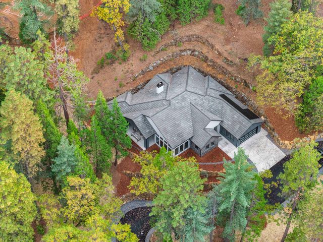 15065 Grand Knoll Dr, Meadow Vista, CA 95722