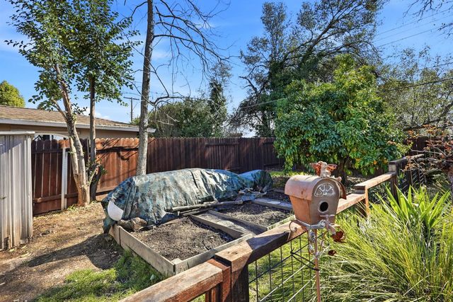 7724 Greenridge Way, Fair Oaks, CA 95628