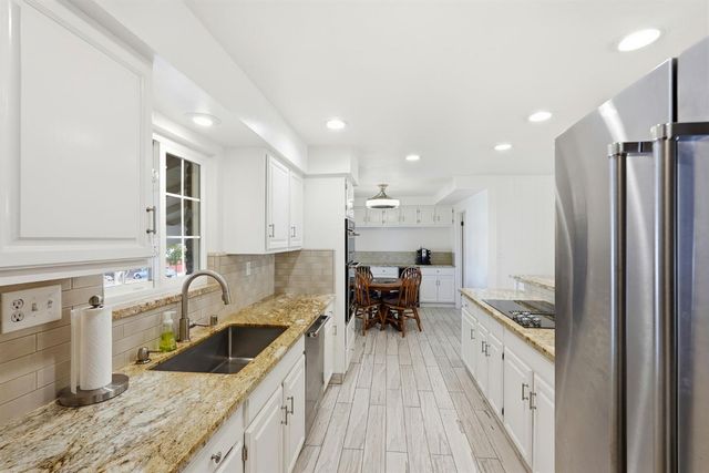 7724 Greenridge Way, Fair Oaks, CA 95628