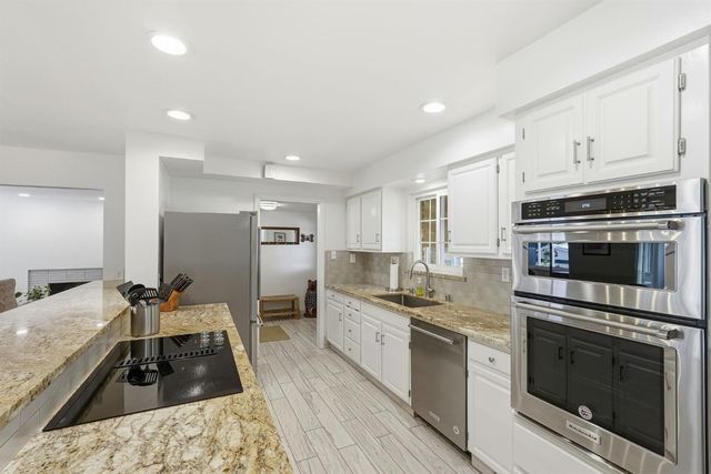 7724 Greenridge Way, Fair Oaks, CA 95628