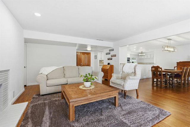 7724 Greenridge Way, Fair Oaks, CA 95628