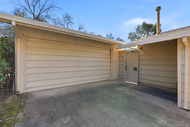 7724 Greenridge Way, Fair Oaks, CA 95628