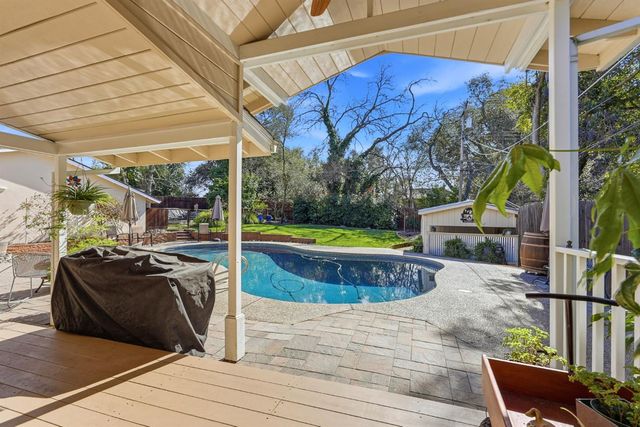 7724 Greenridge Way, Fair Oaks, CA 95628