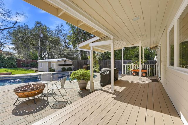 7724 Greenridge Way, Fair Oaks, CA 95628