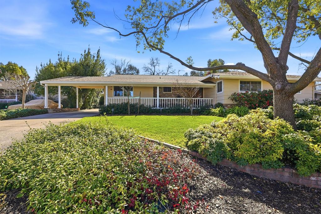 7724 Greenridge Way, Fair Oaks, CA 95628