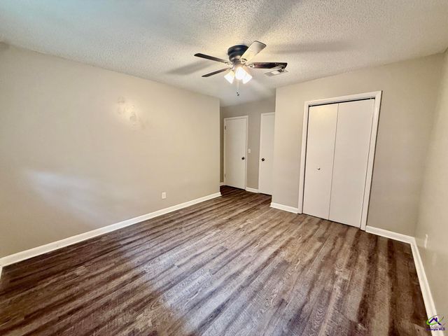 144 Pleasant Hill Court, Warner Robins, GA 31088