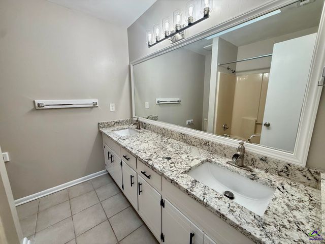 144 Pleasant Hill Court, Warner Robins, GA 31088