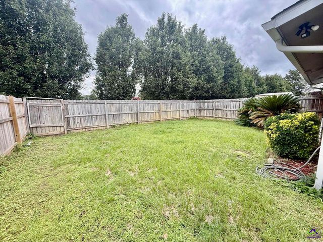 144 Pleasant Hill Court, Warner Robins, GA 31088