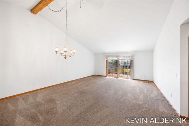 8872 N Peninsula Court, Zeeland, MI 49464