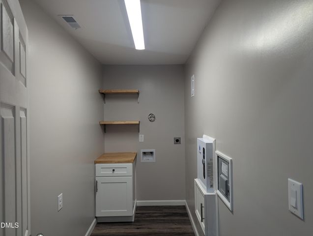 60 Stone Place Road, Dunn, NC 28334