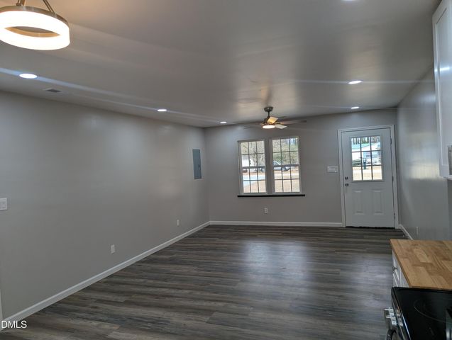 60 Stone Place Road, Dunn, NC 28334