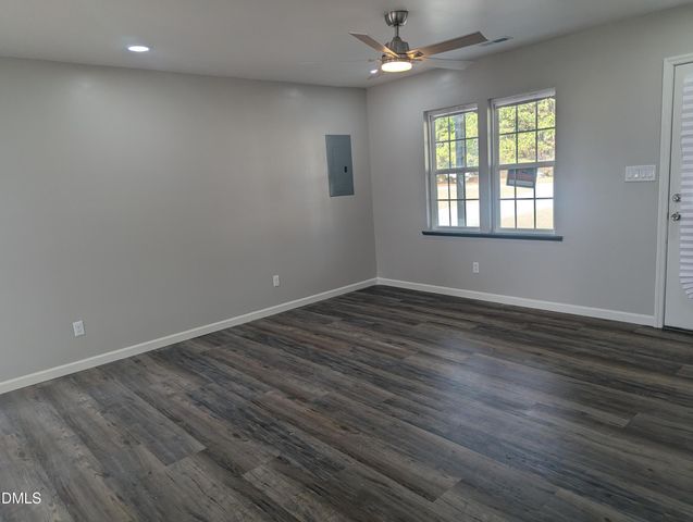 60 Stone Place Road, Dunn, NC 28334