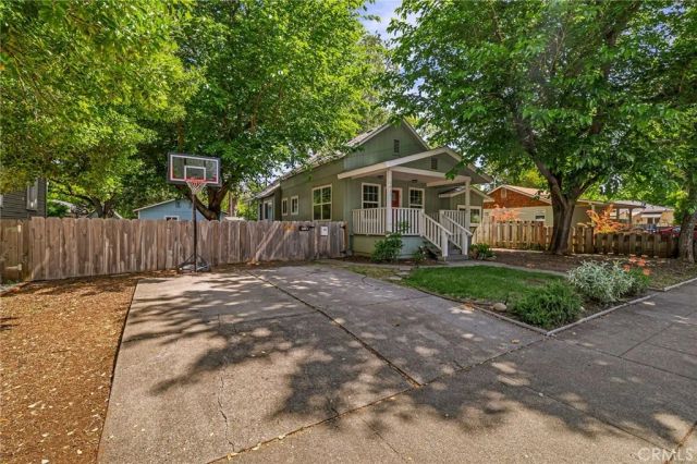 1617 Hemlock Street, Chico, CA 95928