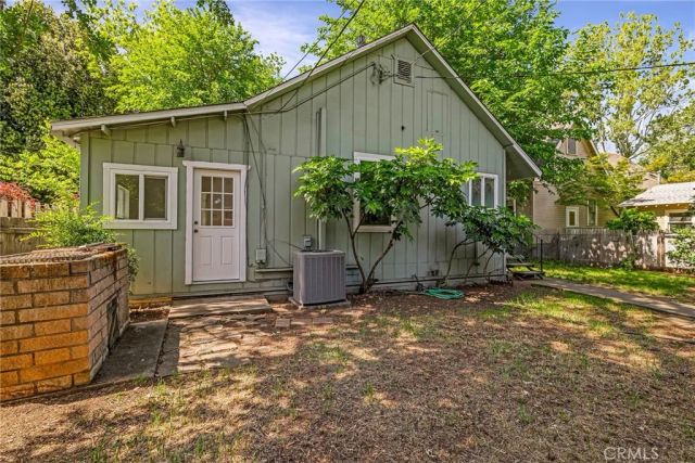 1617 Hemlock Street, Chico, CA 95928