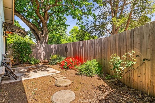 1617 Hemlock Street, Chico, CA 95928