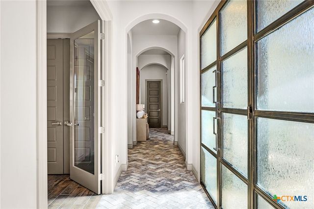 2447 Wallaby Circle, New Braunfels, TX 78132