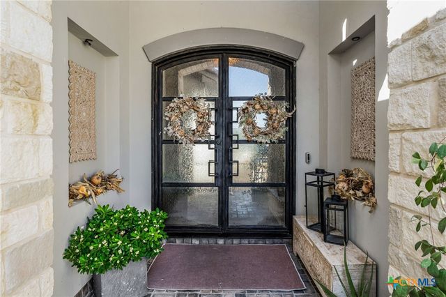 2447 Wallaby Circle, New Braunfels, TX 78132