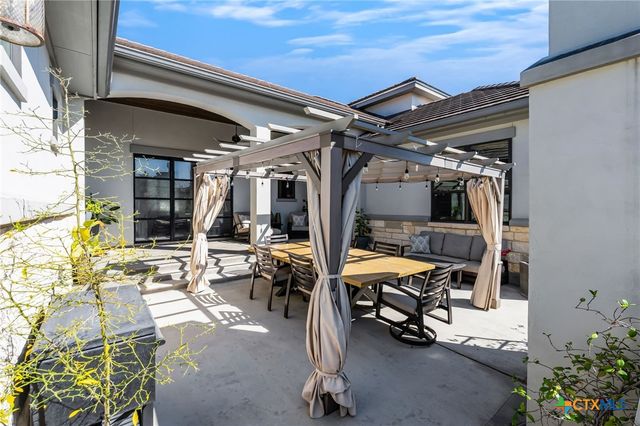 2447 Wallaby Circle, New Braunfels, TX 78132