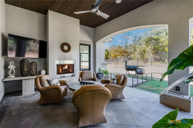 2447 Wallaby Circle, New Braunfels, TX 78132