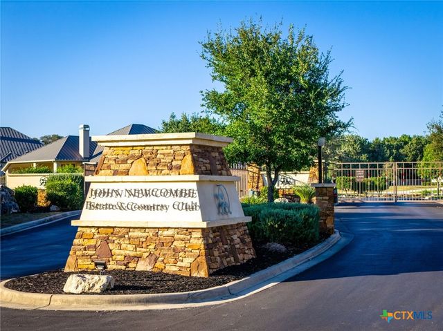 2447 Wallaby Circle, New Braunfels, TX 78132